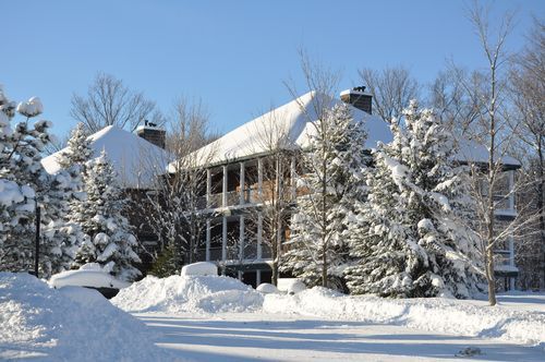 Bellaire Legend Cottage Inn المظهر الخارجي الصورة
